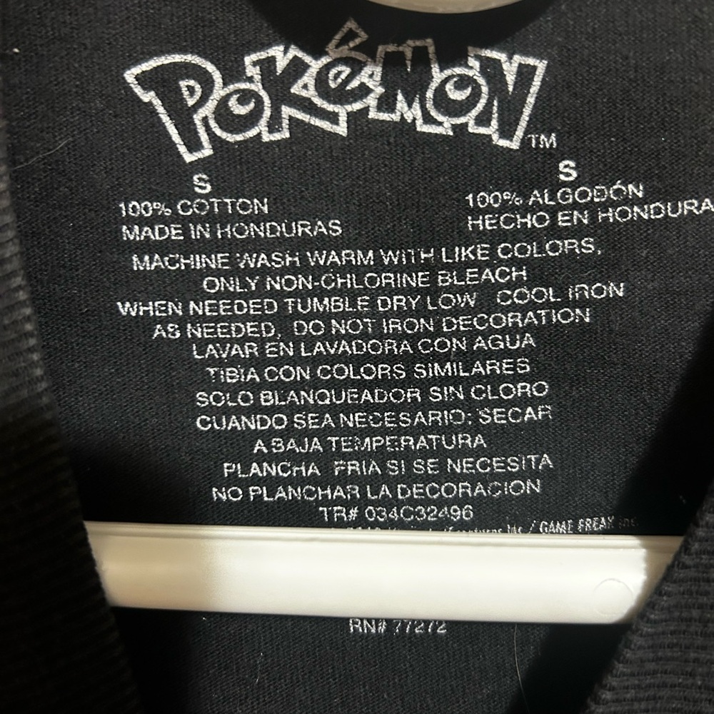 Pokemon Black Tee with Pikachu Pattern - Picture 3 of 3